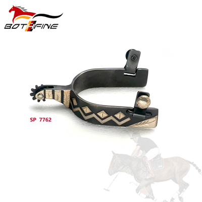 Esporas masculinas de aço preto com acabamento GS gravado à mão